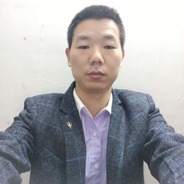 勤奋挽手情话的照片
