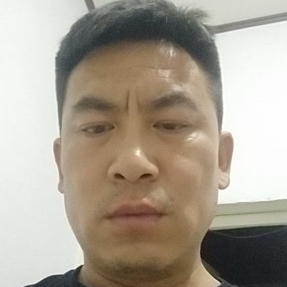真心寻找爱的幸福的照片