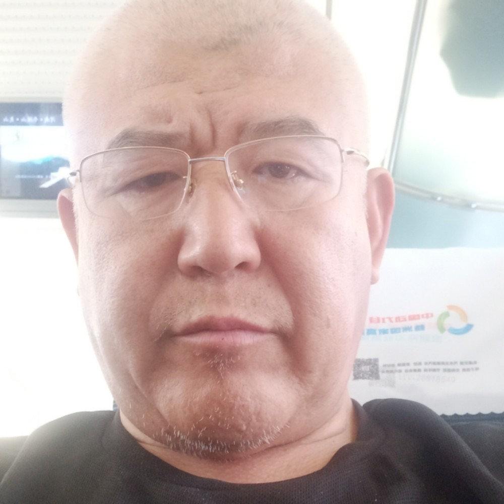 忧虑演变微笑的照片