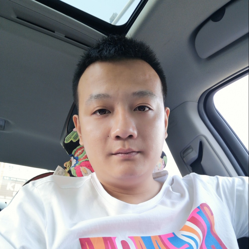 T汤华的照片