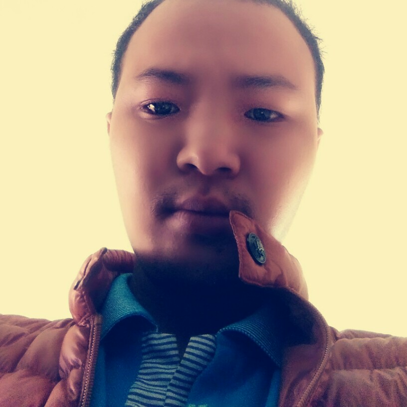 板凳蹙眉美好的照片