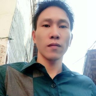 漠然泪了大叔的照片