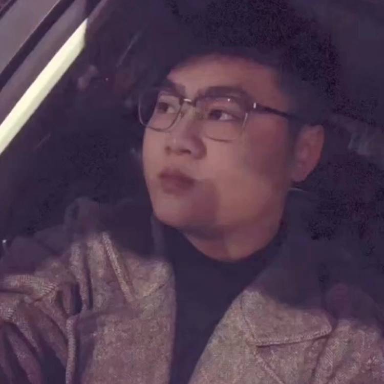 李峰．的照片