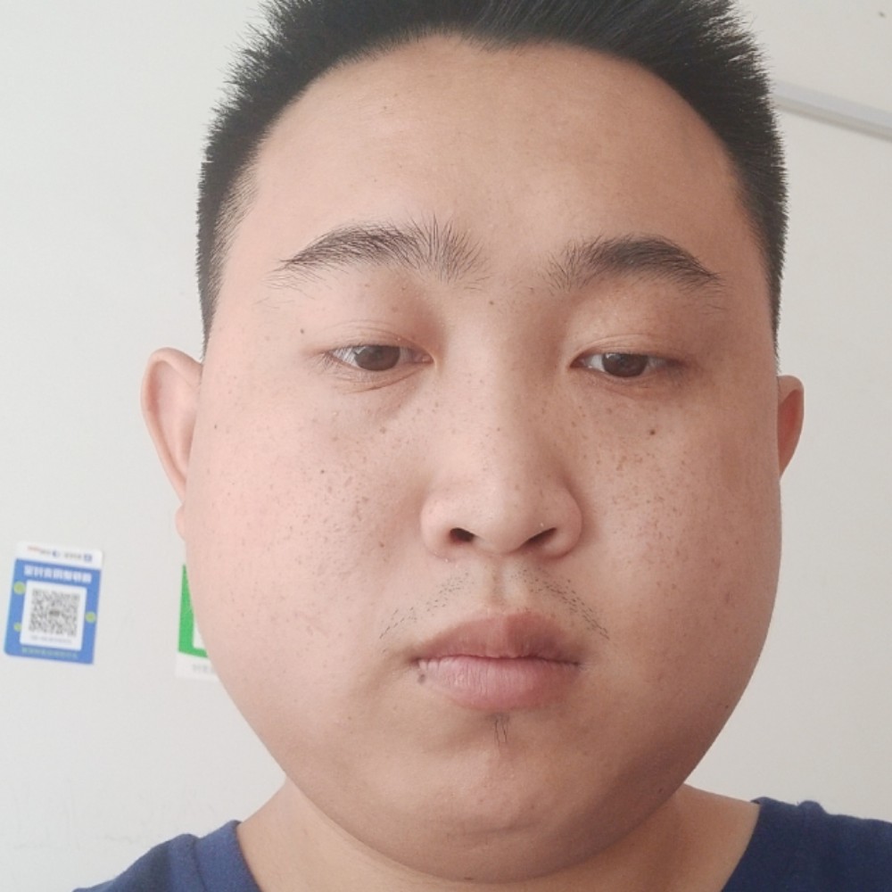 嗳男，小杰的照片
