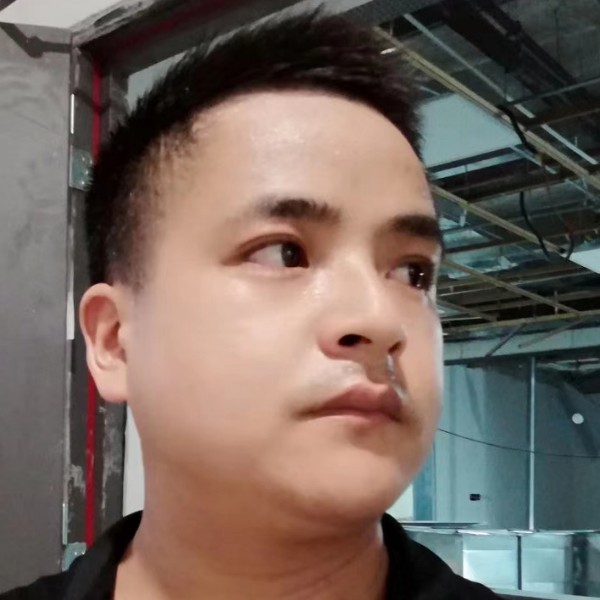 云朵深拥后来的照片