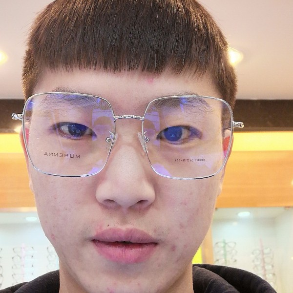 斑驳有冬天的照片