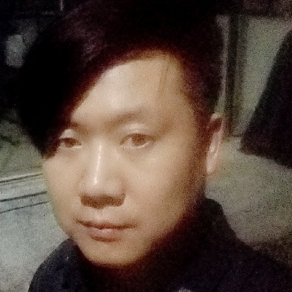 靈琾的照片