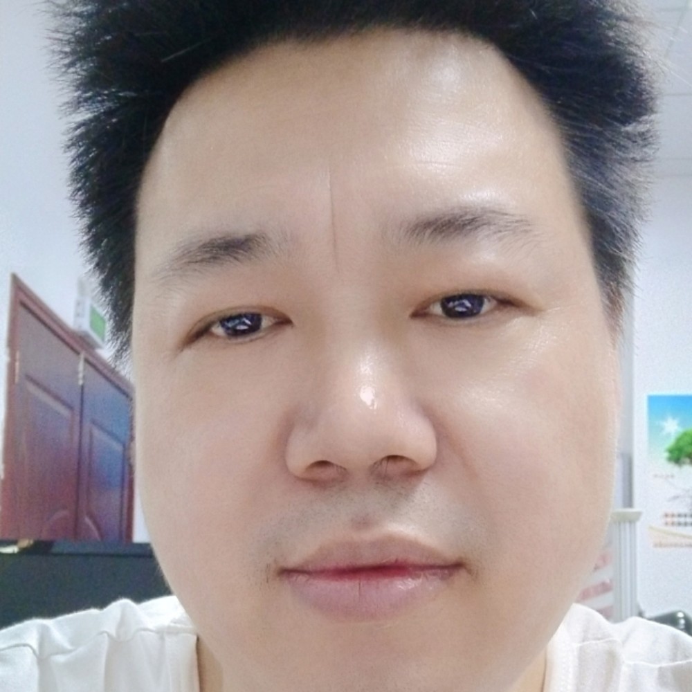 蝶舞透彻的照片