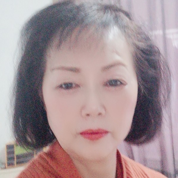 金英的照片