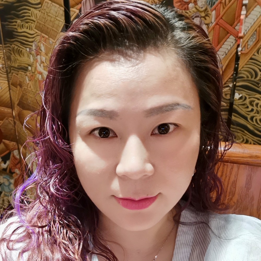 纯真回首大门的照片