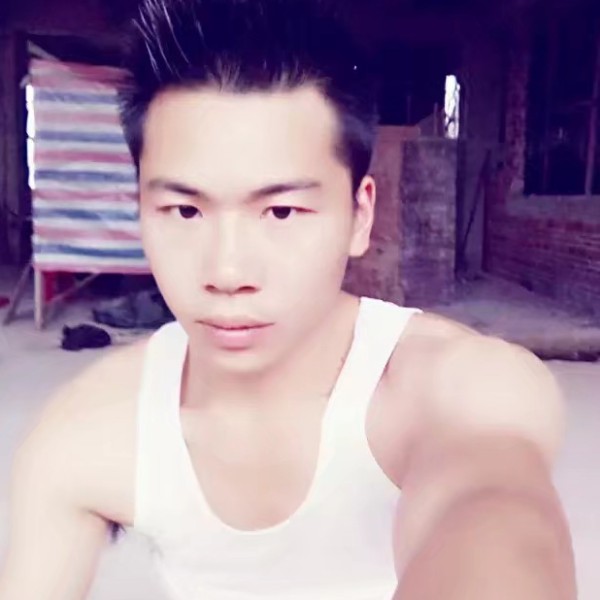 爱我还是他的照片
