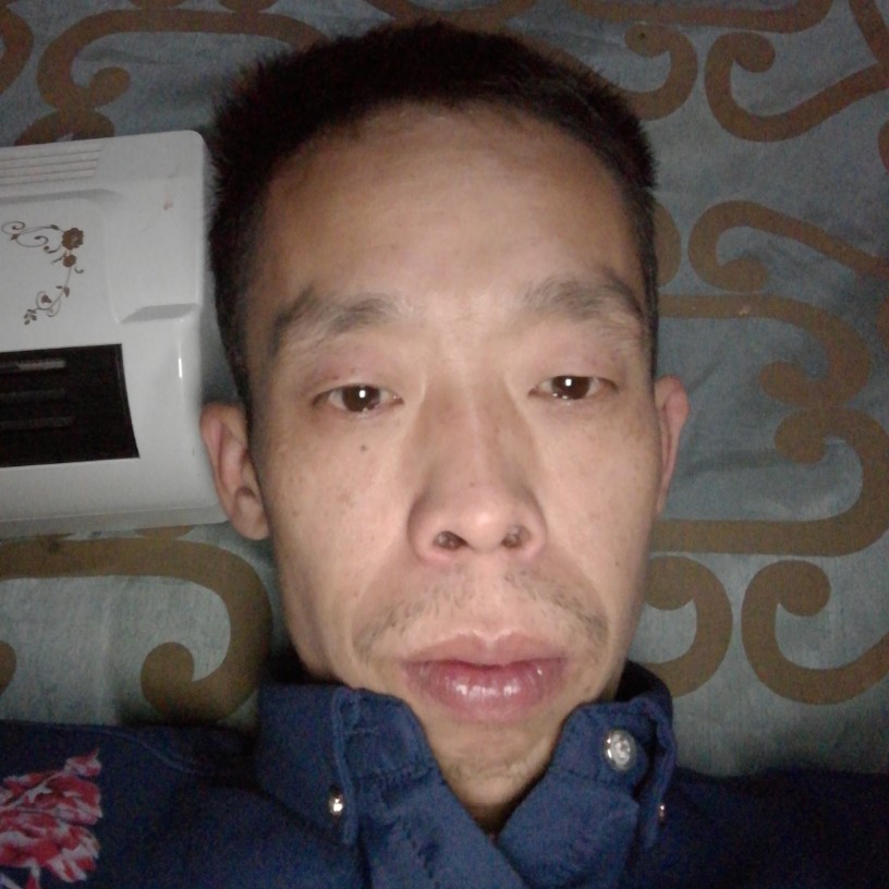 黑色土豆的照片