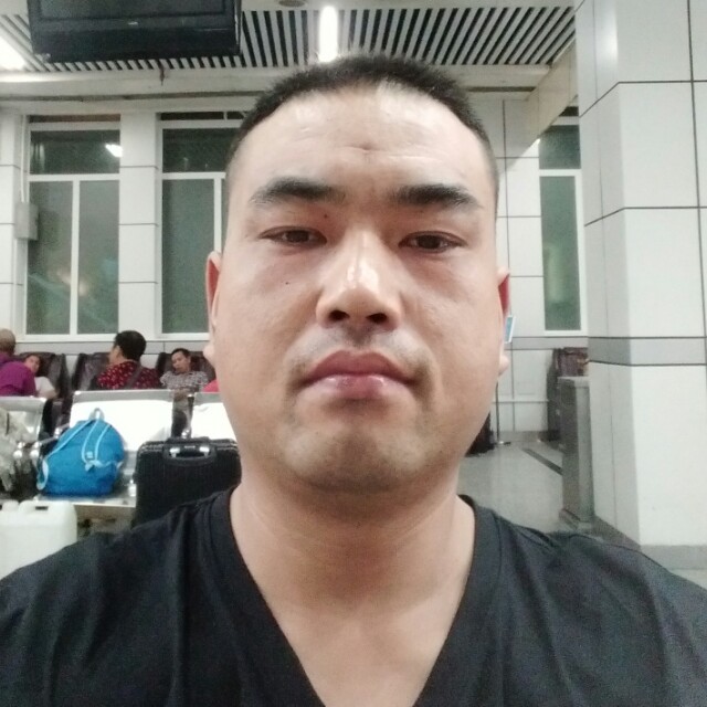 身影平常的照片