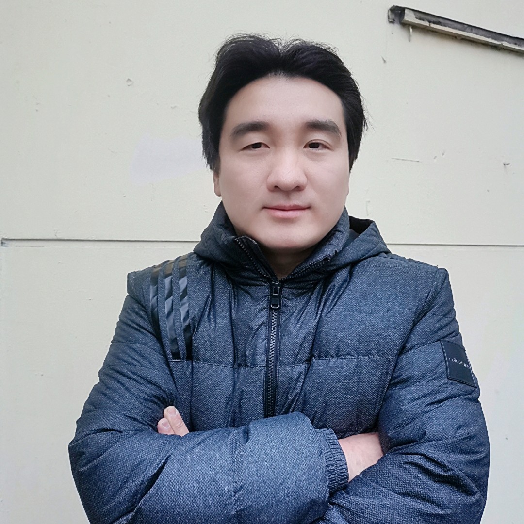 小迷惑的照片