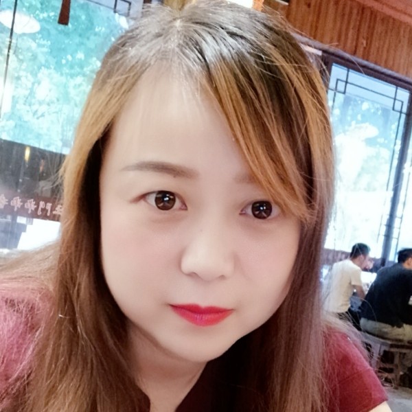 樱花上的冰的照片