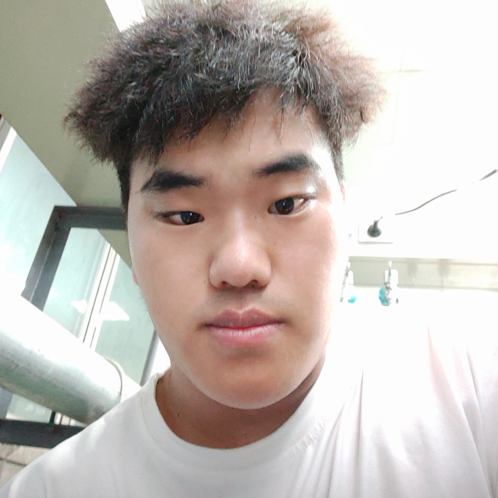 15651333604的照片