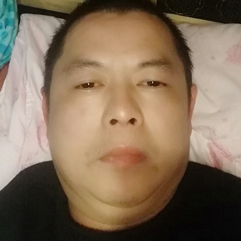 失忆的伤心老男人的照片