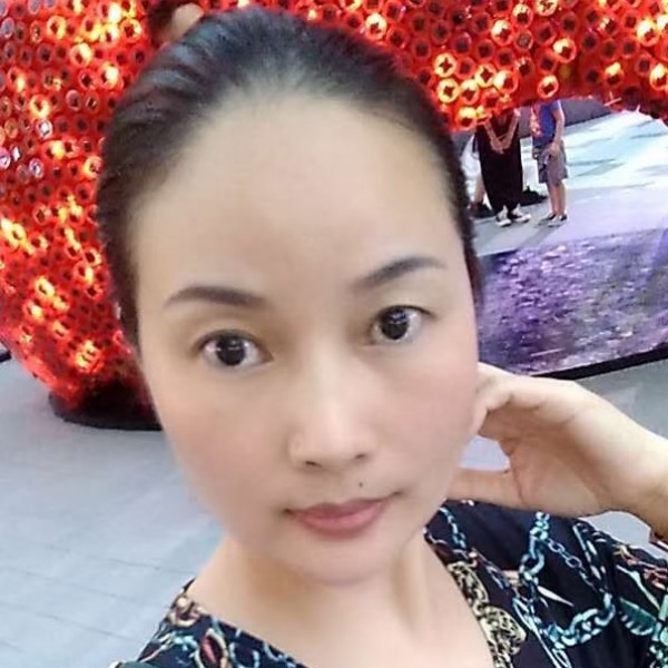 单身爱恋母鸡的照片
