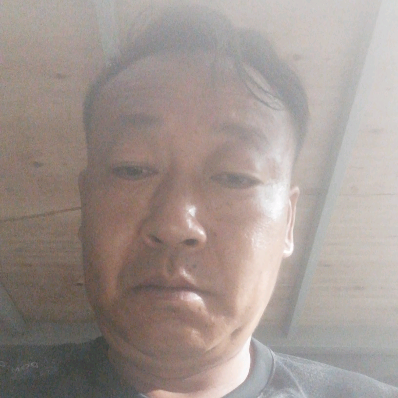 爱你一万年爱人的照片