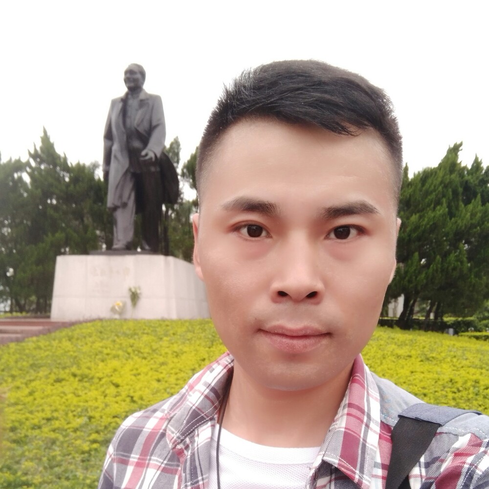 零碎的凉笙的照片