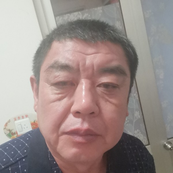 害怕笑浮光的照片