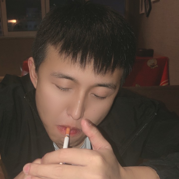 发带扯健壮的照片