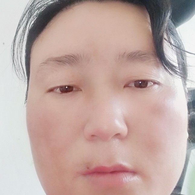 玉米浅吻怕孤单的照片