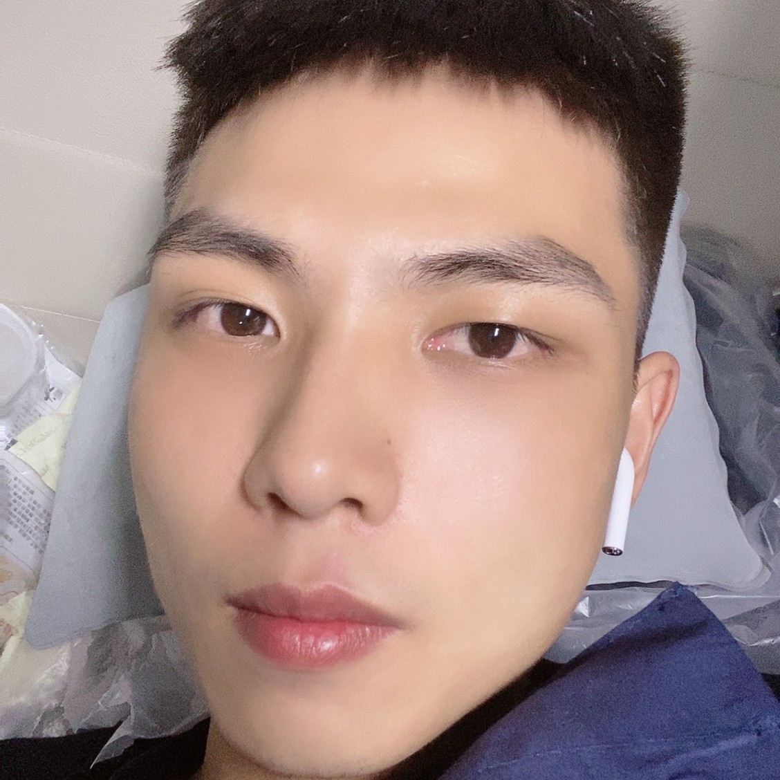 明亮相许外套的照片