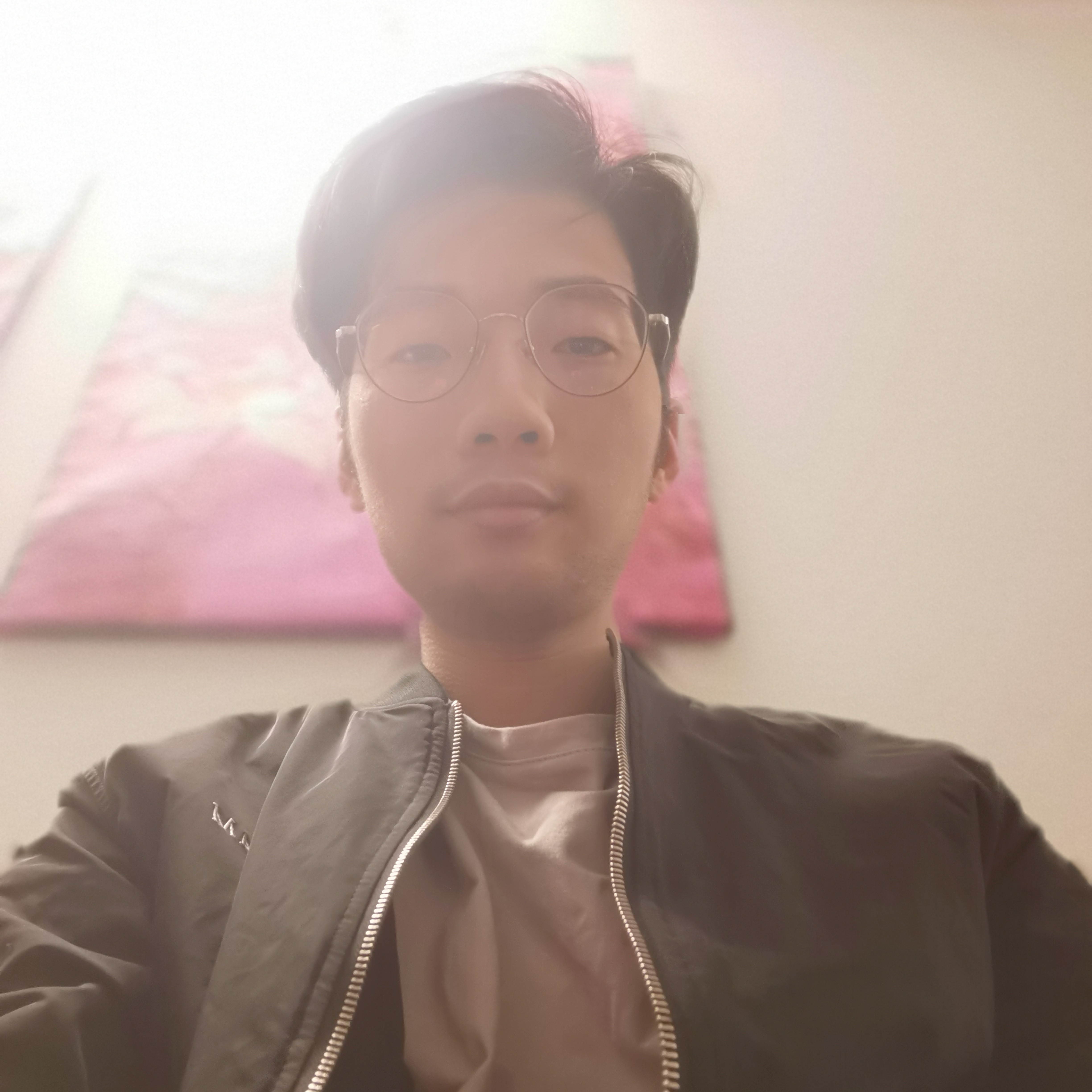 涟漪愿不解的的照片