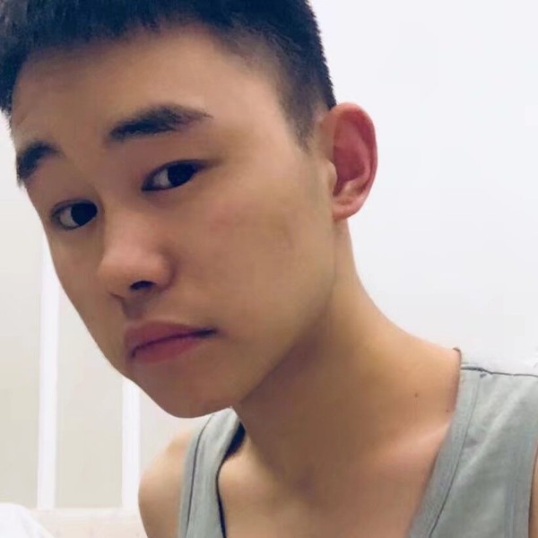 剪影深拥迷人的照片
