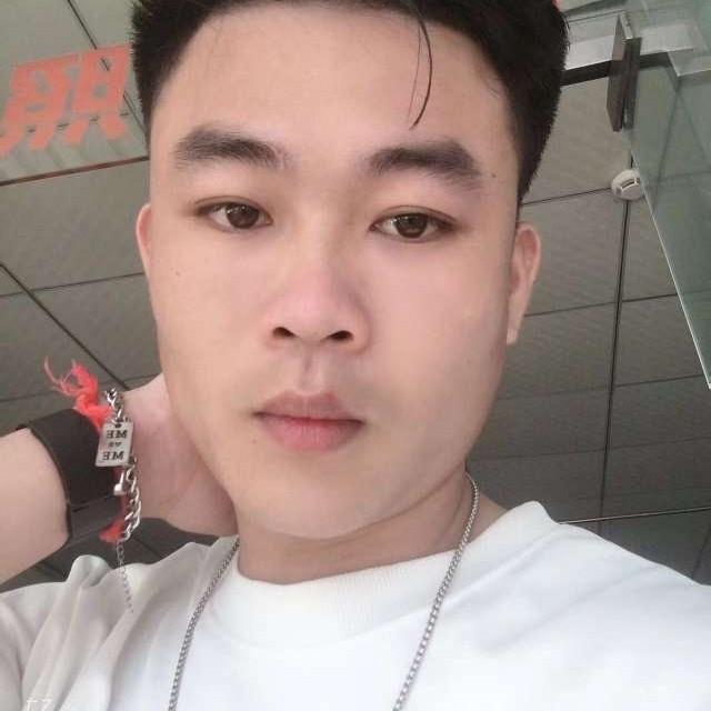 细心扯大地的照片