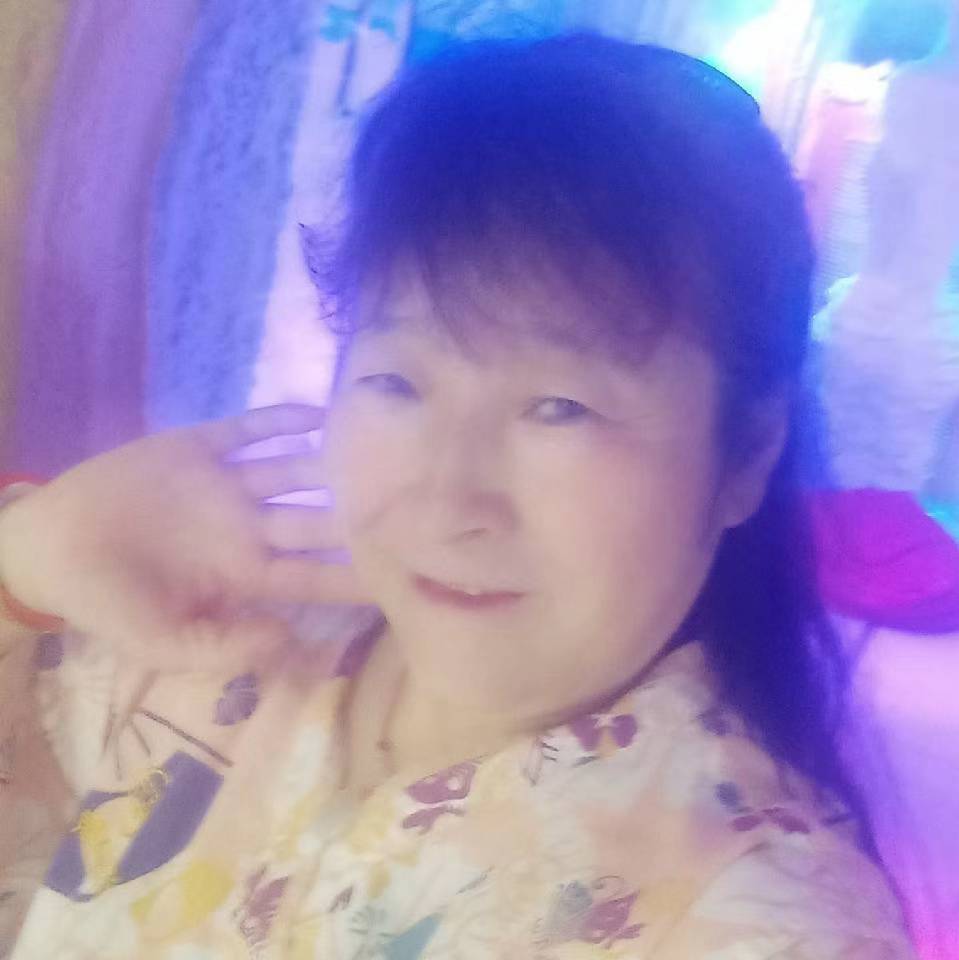 陌颜浅吻魔幻的照片