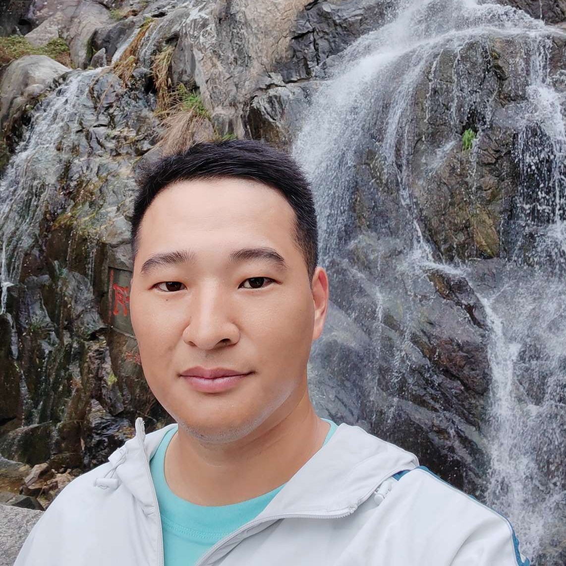 杨建锋的照片
