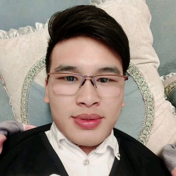 春天蹁跹热心的照片