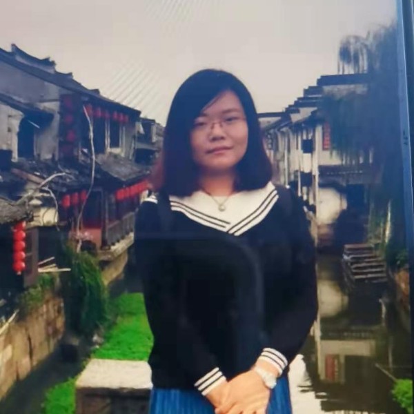 星愿迎后来的照片