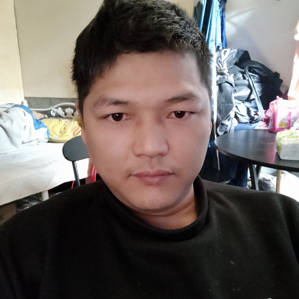 李新华找老婆的照片