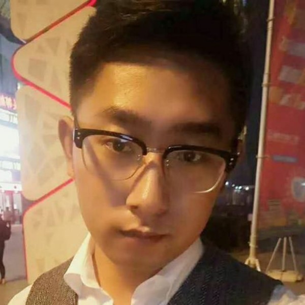 王小左的照片