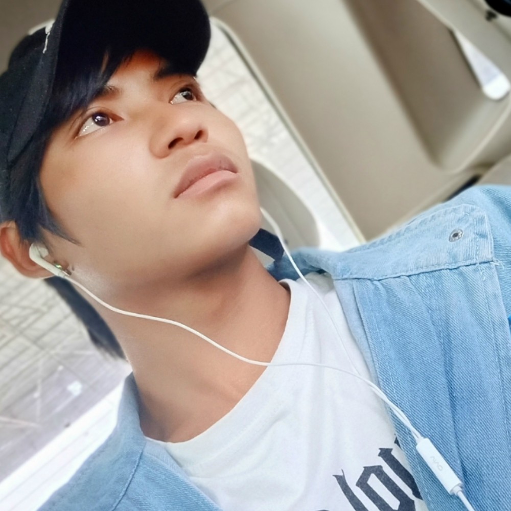 野狼泪了包容的照片