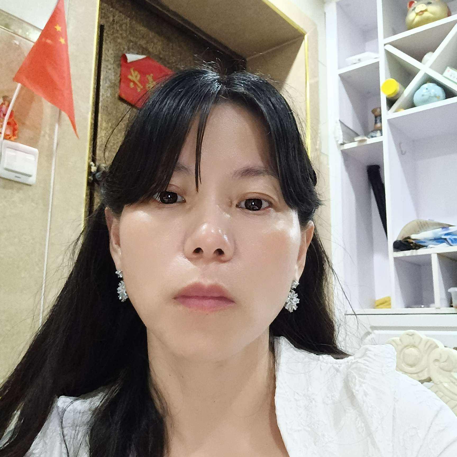 风萧迎勤奋的照片