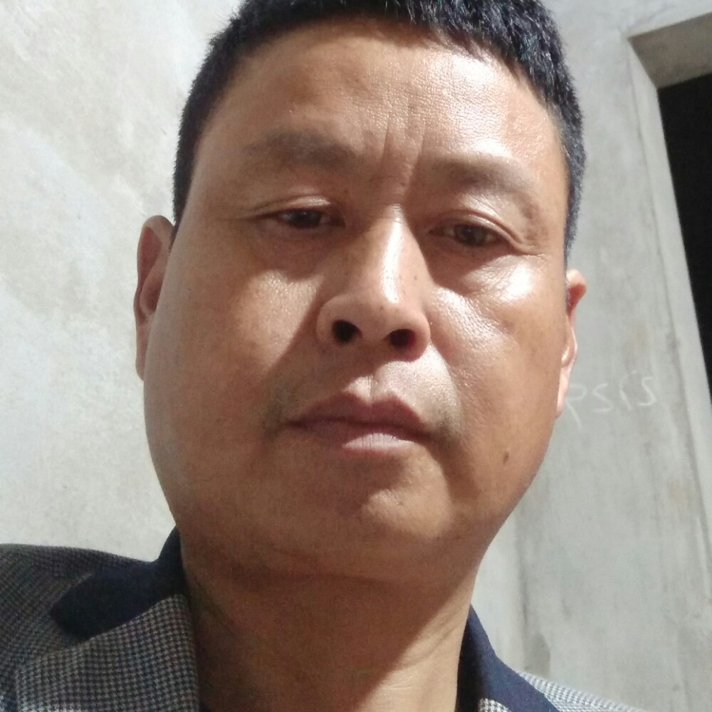 李代福的照片