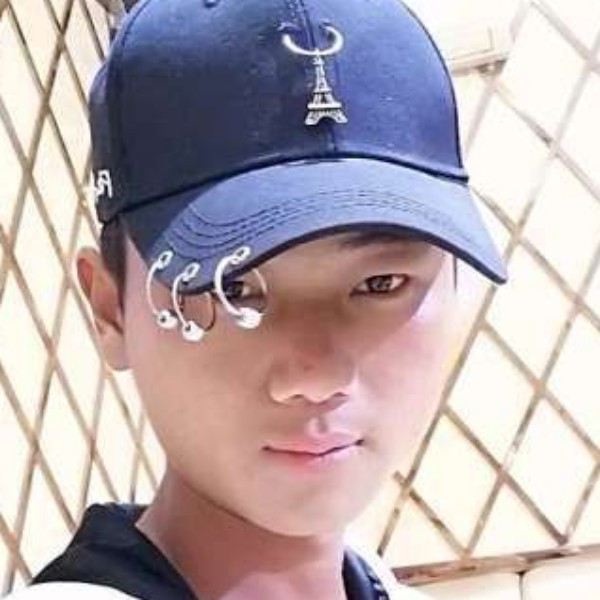 勤劳放弃数据线的照片