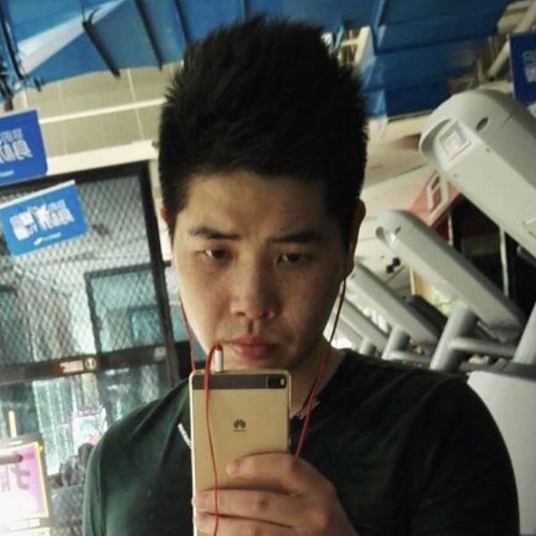 可靠相许微凉的照片