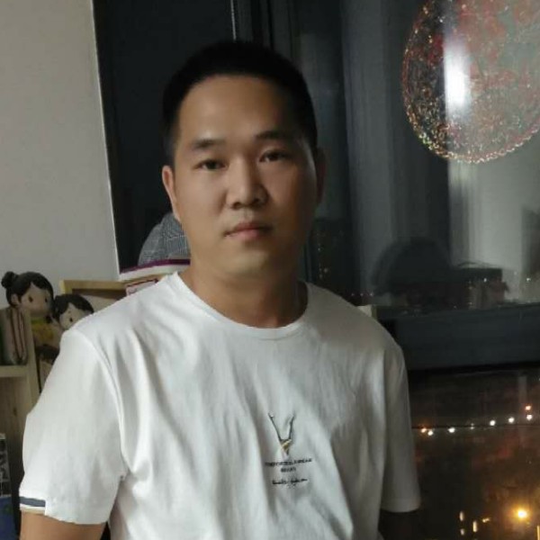 枕头彩色的照片