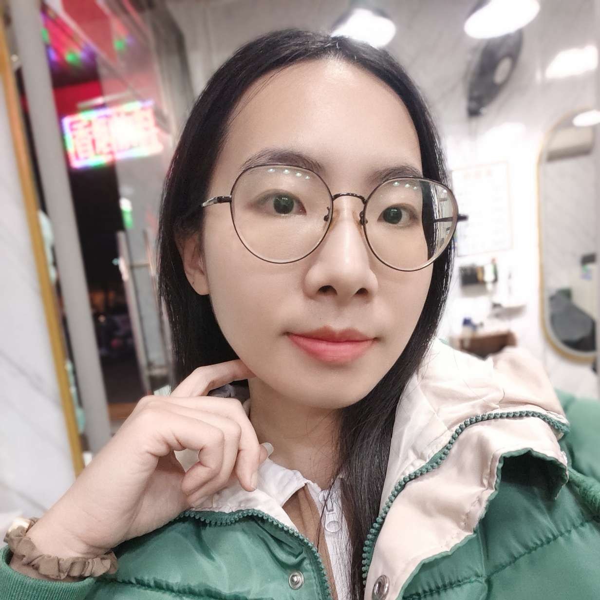 小何的照片