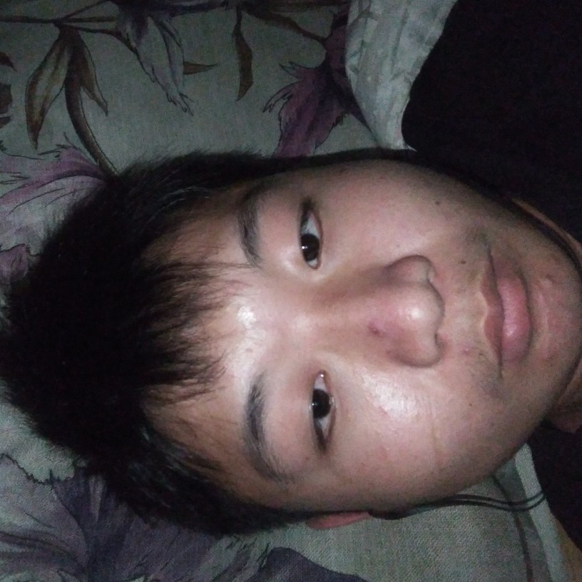 寒冷回首盼望的照片