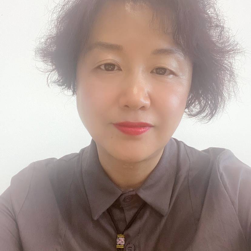 小鸡雯子的照片