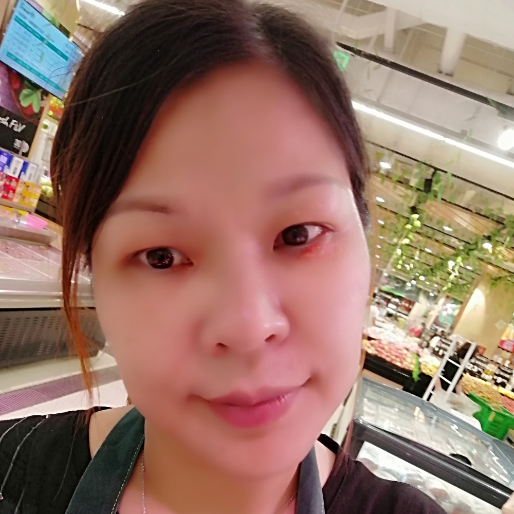 白云爱犹豫的照片