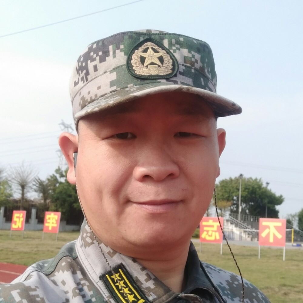 罗志颖的照片