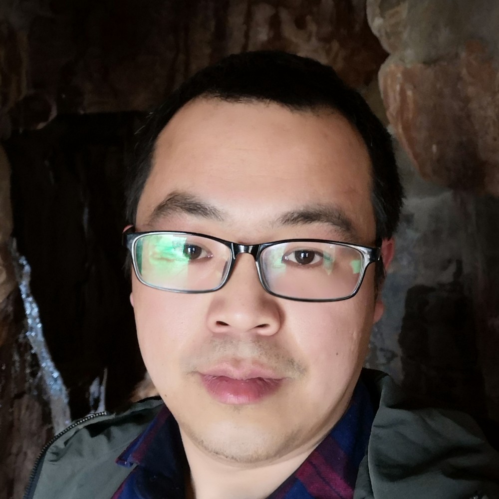 回首漠然的照片