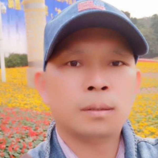 韦石海，的照片